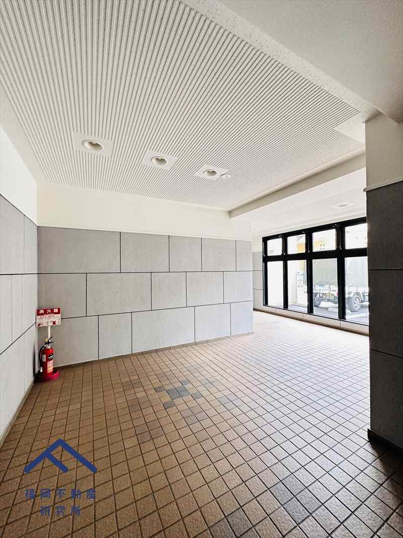 エクレール東比恵のエントランス