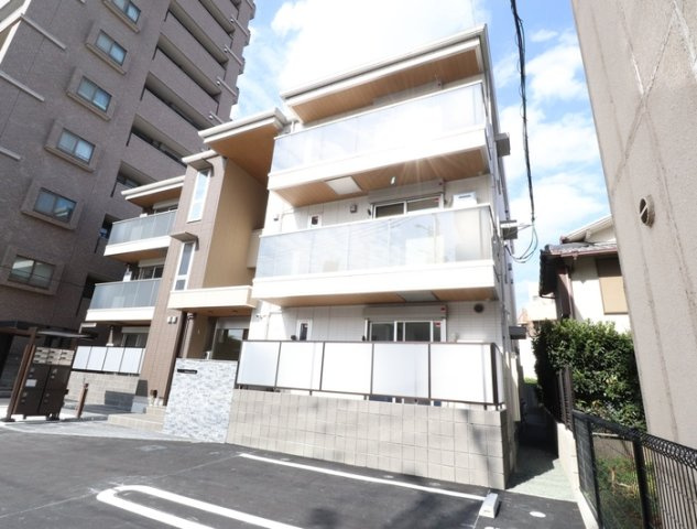 熊本市中央区新屋敷１丁目のアパート