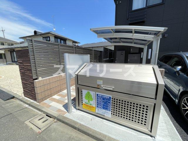 ウインドウ　ウィンドのエントランス