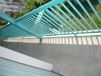 【バルコニー】 | バルコニーからの眺めを楽しみながら食事をしませんか