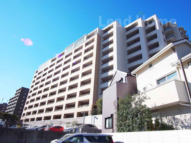 【外観】 | ブランズ・ジオ等々力 | 世田谷区等々力6丁目に建つ「ブランズ・ジオ等々力」。地下1階付地上10階建・総戸数134戸のマンションです。