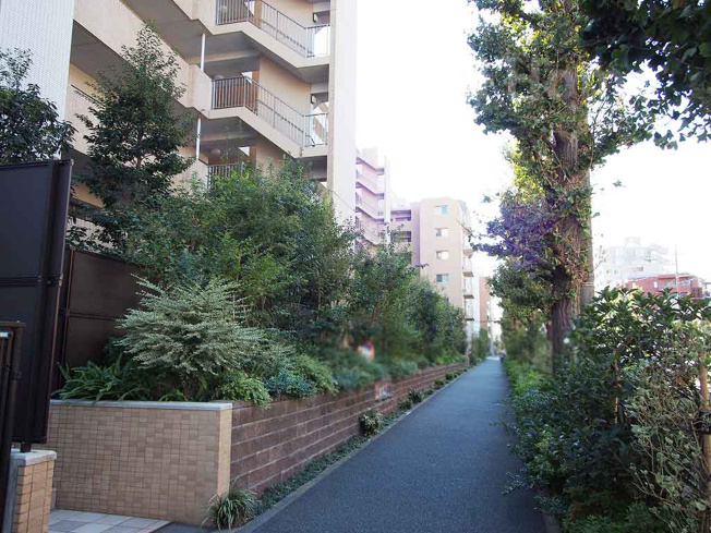 【その他】 | ブランズ・ジオ等々力 | 大井町線「尾山台」駅から徒歩約10分の閑静な住宅街。