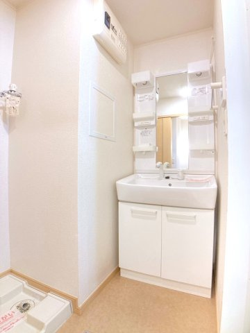 オーヴA&Mの洗面所