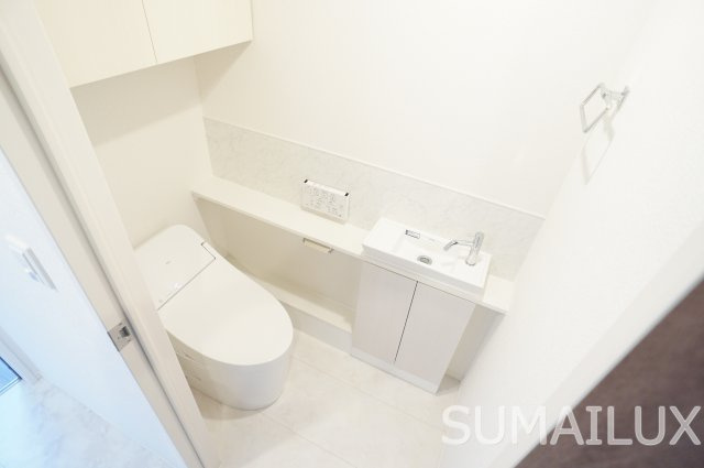 D-room新屋敷のトイレ