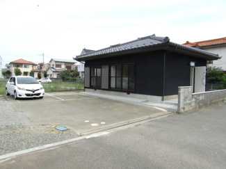 【駐車場】 | 駐車場に車を止められます