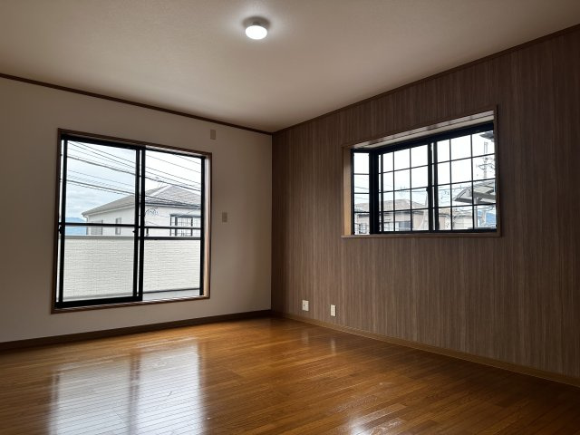 岩出市中島・中古戸建・114041の洋室