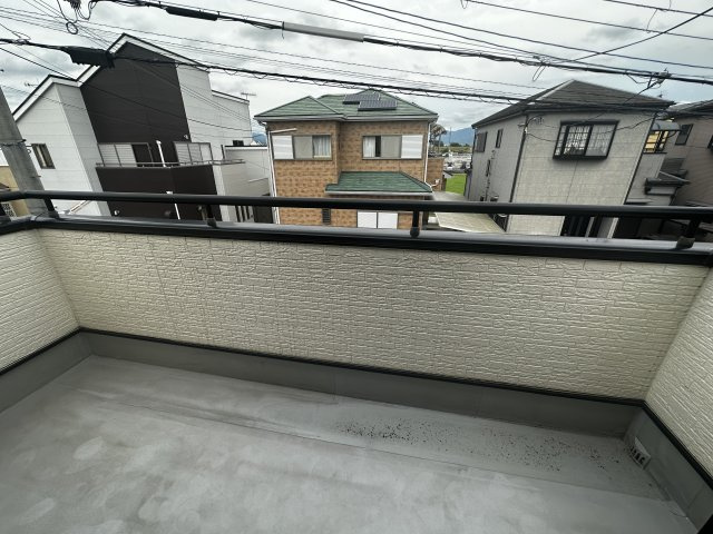 岩出市中島・中古戸建・114041のバルコニー