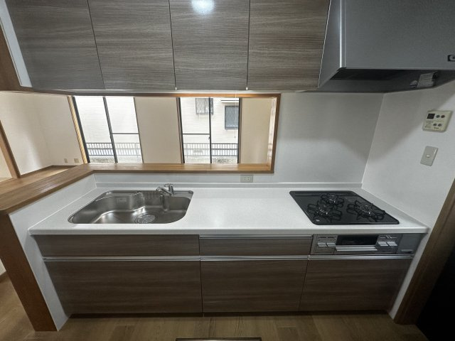 岩出市中島・中古戸建・114041のキッチン