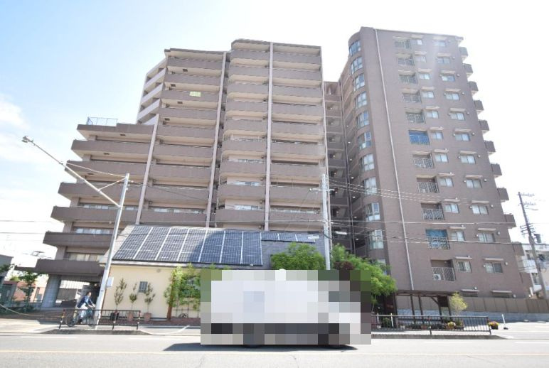 ファミール岸和田プレジオの外観