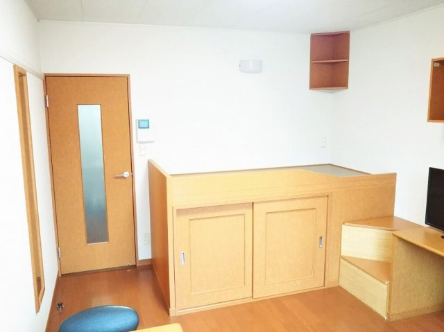 レオパレスレインの寝室|画像9