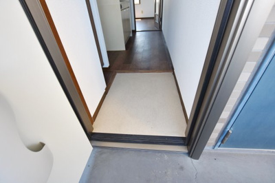 【玄関】 | リバーステージ