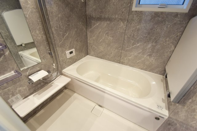 建売住宅　長良奥郷の浴室
