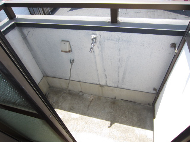 【バルコニー】