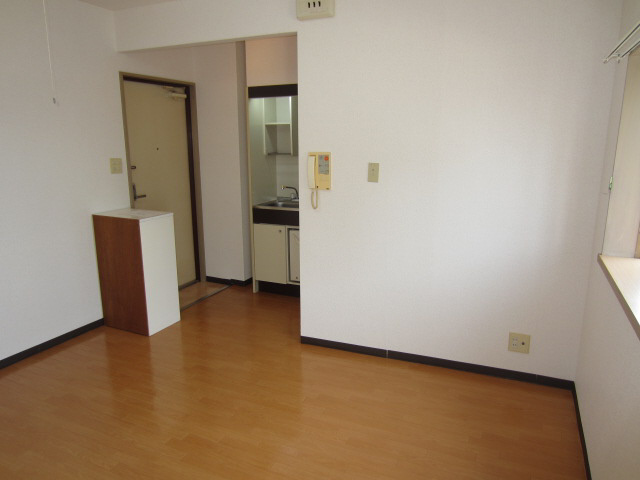 【居間・リビング】