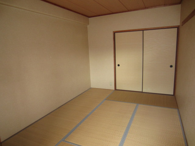 【寝室】 | ウィズ・ユー八木