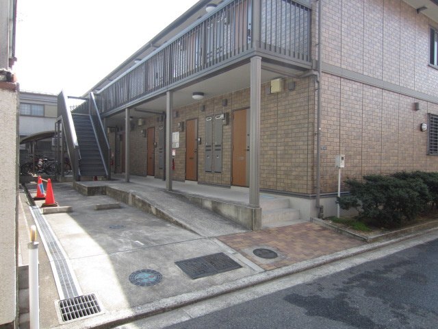 【エントランス】