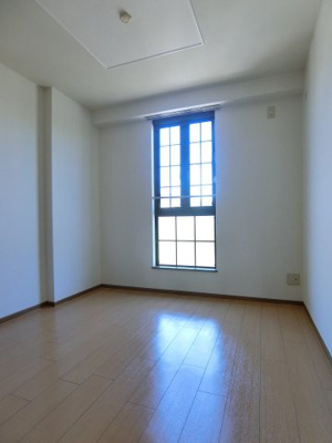 【洋室】 | メゾン・クレール