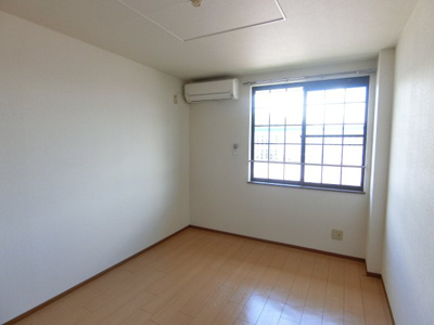 【洋室】 | メゾン・クレール