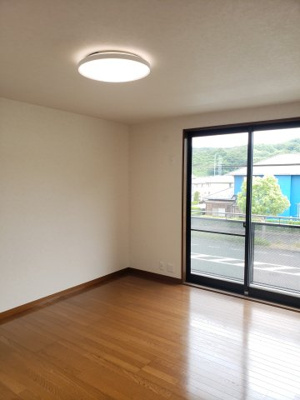 【洋室】 | 鳥取市若葉台南 2丁目中古戸建て