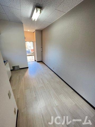 コーポカスガの居間・リビング|真下の階の写真です