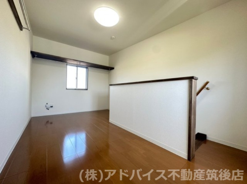 ikka西牟田　B棟の洋室