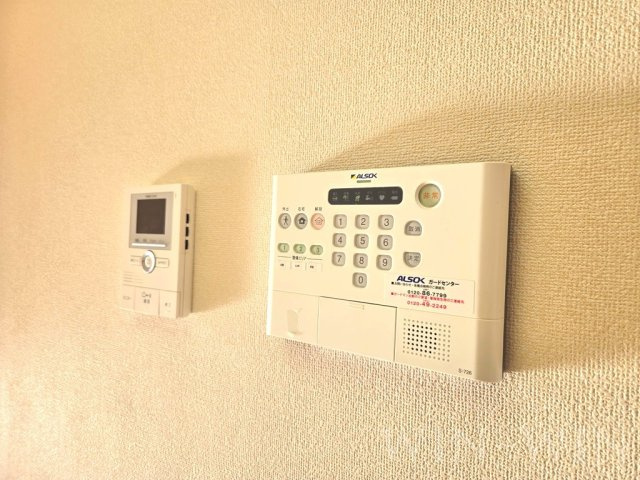 イールコート B棟のセキュリティ