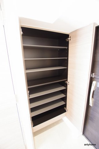 S-RESIDENCE新大阪WEST　仲介手数料無料の収納