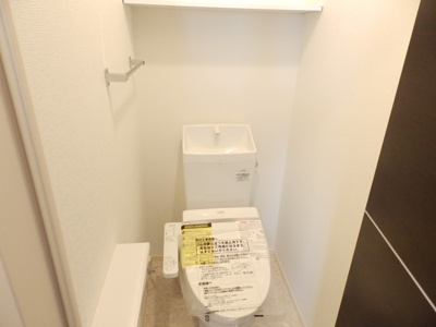 【トイレ】 | ヒルズ琴芝町 | シンプルで使いやすいトイレです