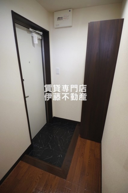 Creo志賀本通の玄関
