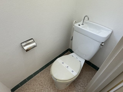 【トイレ】 | 株元ハイツ | ゆったりとした空間のトイレです