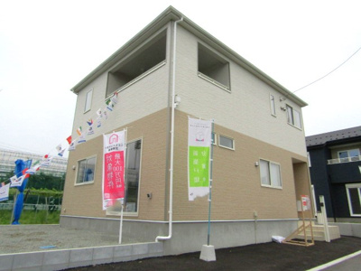 【外観】 | クレイドルガーデン　南アルプス市百々第1　2号棟 | 外観も気になるポイント