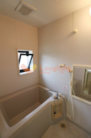 テラスコート花水木C棟の浴室|別棟の参考写真です