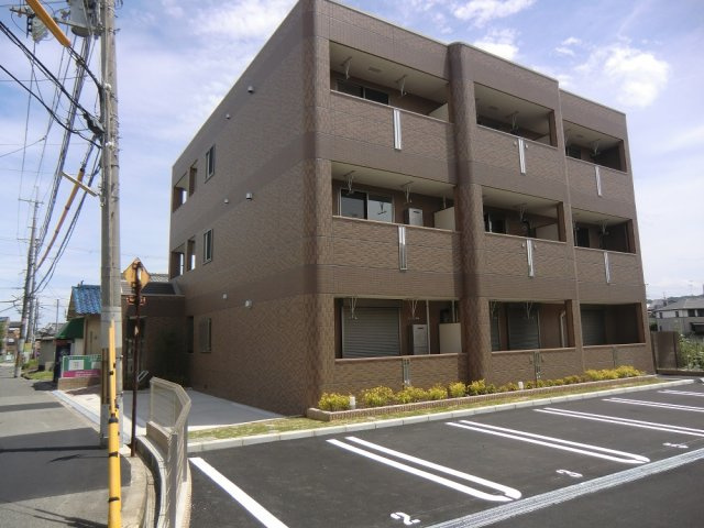 エム・エム・ケーⅡの外観