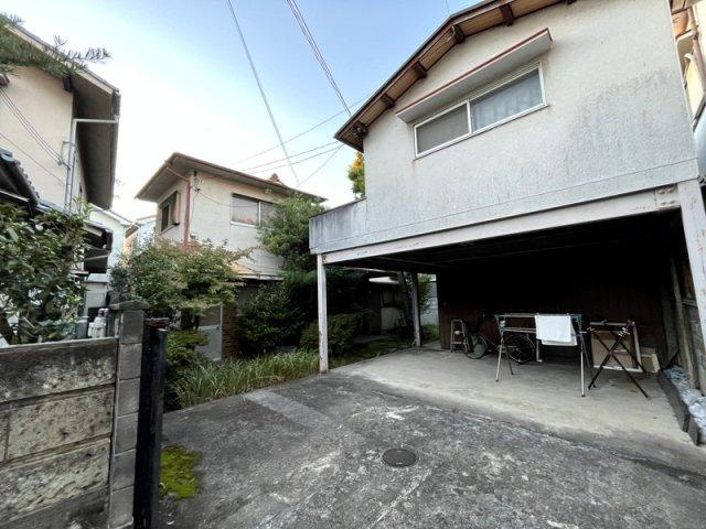 四條畷市中野本町　中古一戸建ての外観