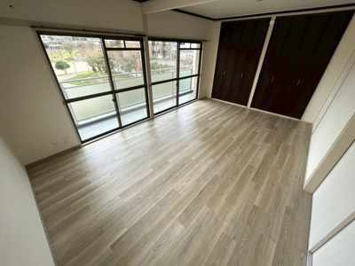 【洋室】 | 峰塚マンション