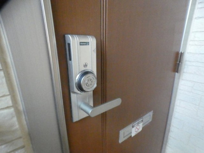 【玄関】 | ベルヴィルカメリア | 落ち着いた玄関です