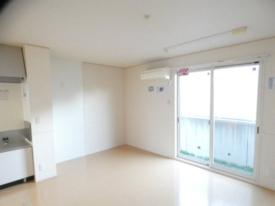 【居間・リビング】 | ベルヴィルカメリア | ゆったり過ごせるリビングです