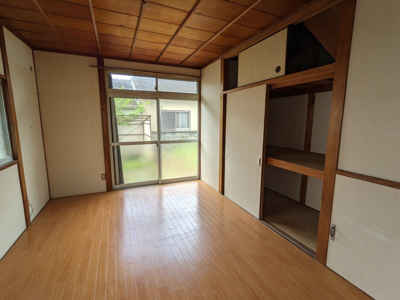 【洋室】 | 中古一戸建　玉島道口　4DK | ダイニングキッチン横洋室です。