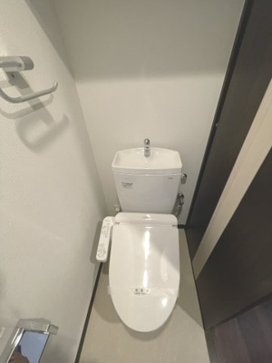 【トイレ】 | プレジオ江坂Ⅱ | シンプルで使いやすいトイレです