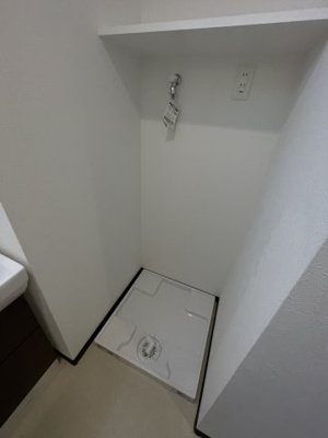【設備】 | プレジオ江坂Ⅱ | 室内洗濯機置き場です