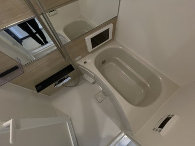 【浴室】 | プレジオ江坂Ⅱ | お風呂には浴室テレビがあります