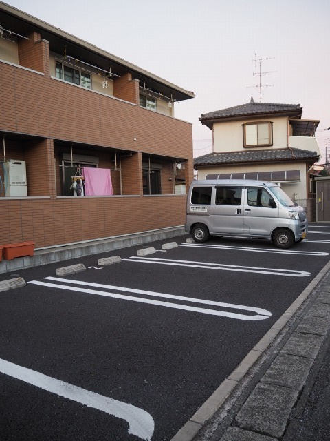 アリエッタの駐車場|カースペースがあります