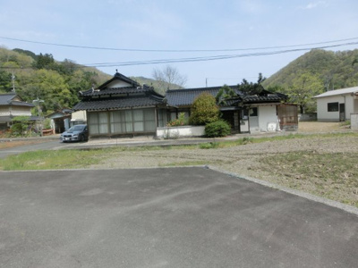 【外観】 | ◇高梁市川上町◇５DK◇古民家◇
