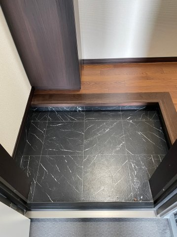 仲介手数料0円！！Creo志賀本通の玄関