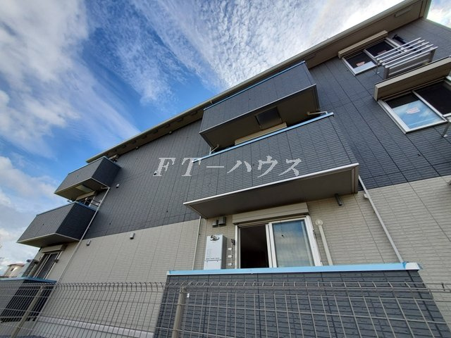 習志野市鷺沼２丁目のアパートの外観