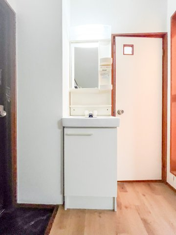 メゾン・フォレの独立洗面台