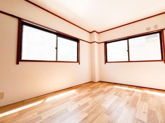 メゾン・フォレの居間・リビング