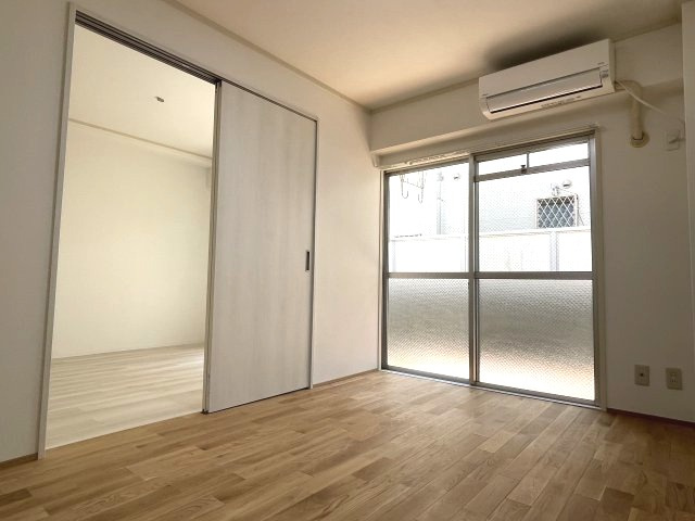 サニーテラス芦屋の洋室