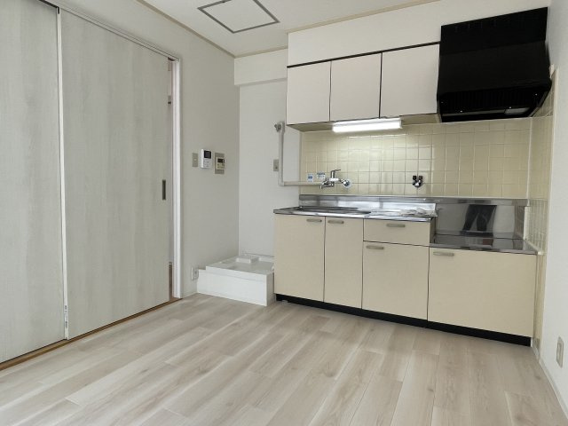 サニーテラス芦屋の居間・リビング