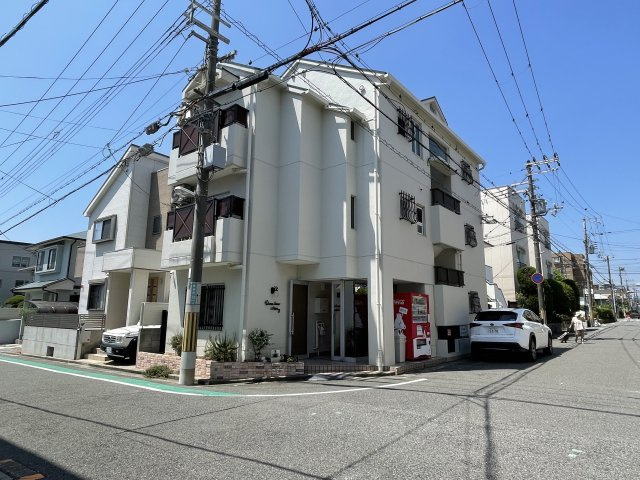 サニーテラス芦屋の外観